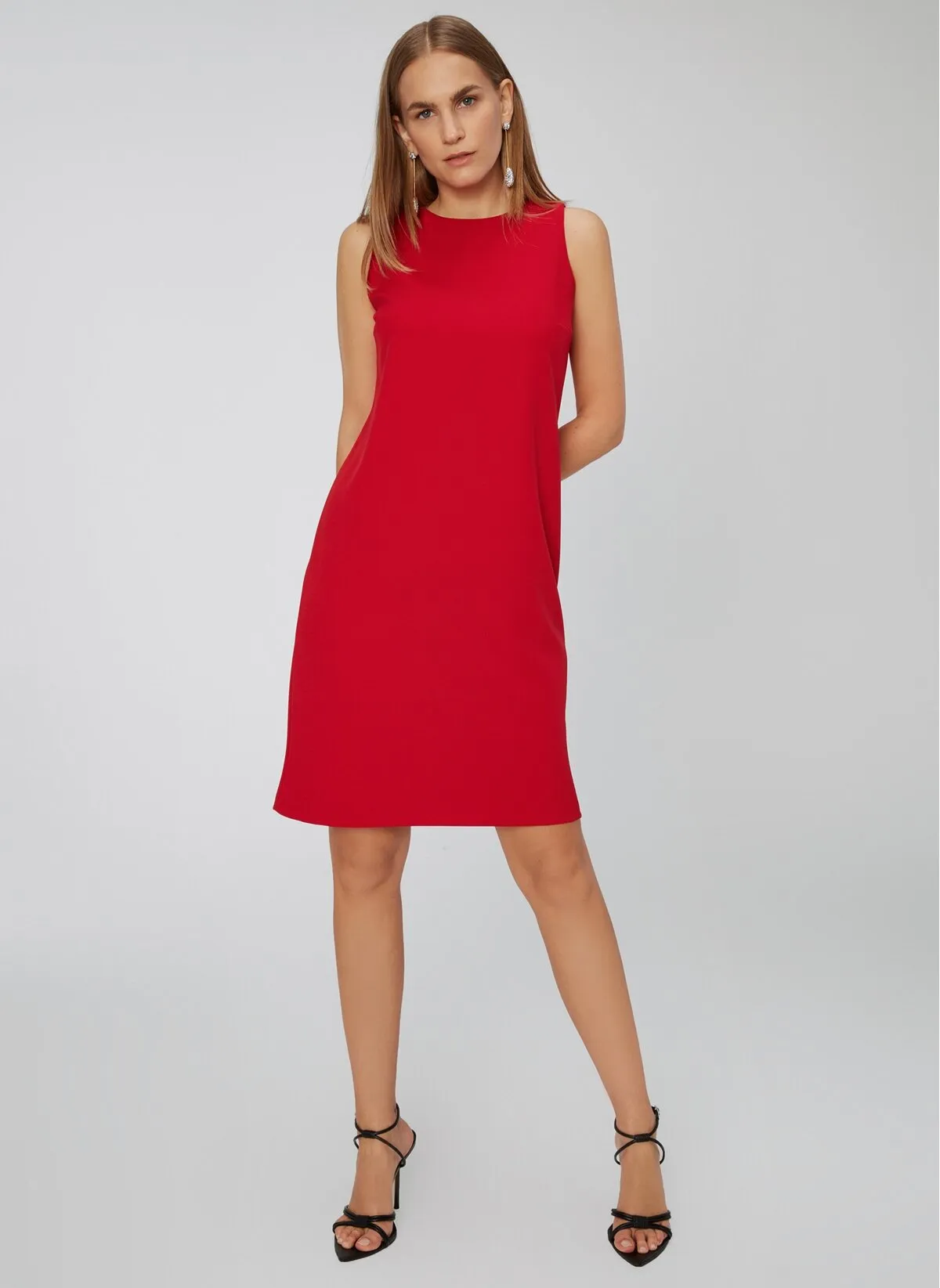 15964 Red Sleeveless Shift Dress